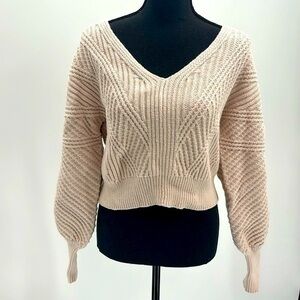 UEC InterMix nude colored v-neck sweater balloon sleeves size small